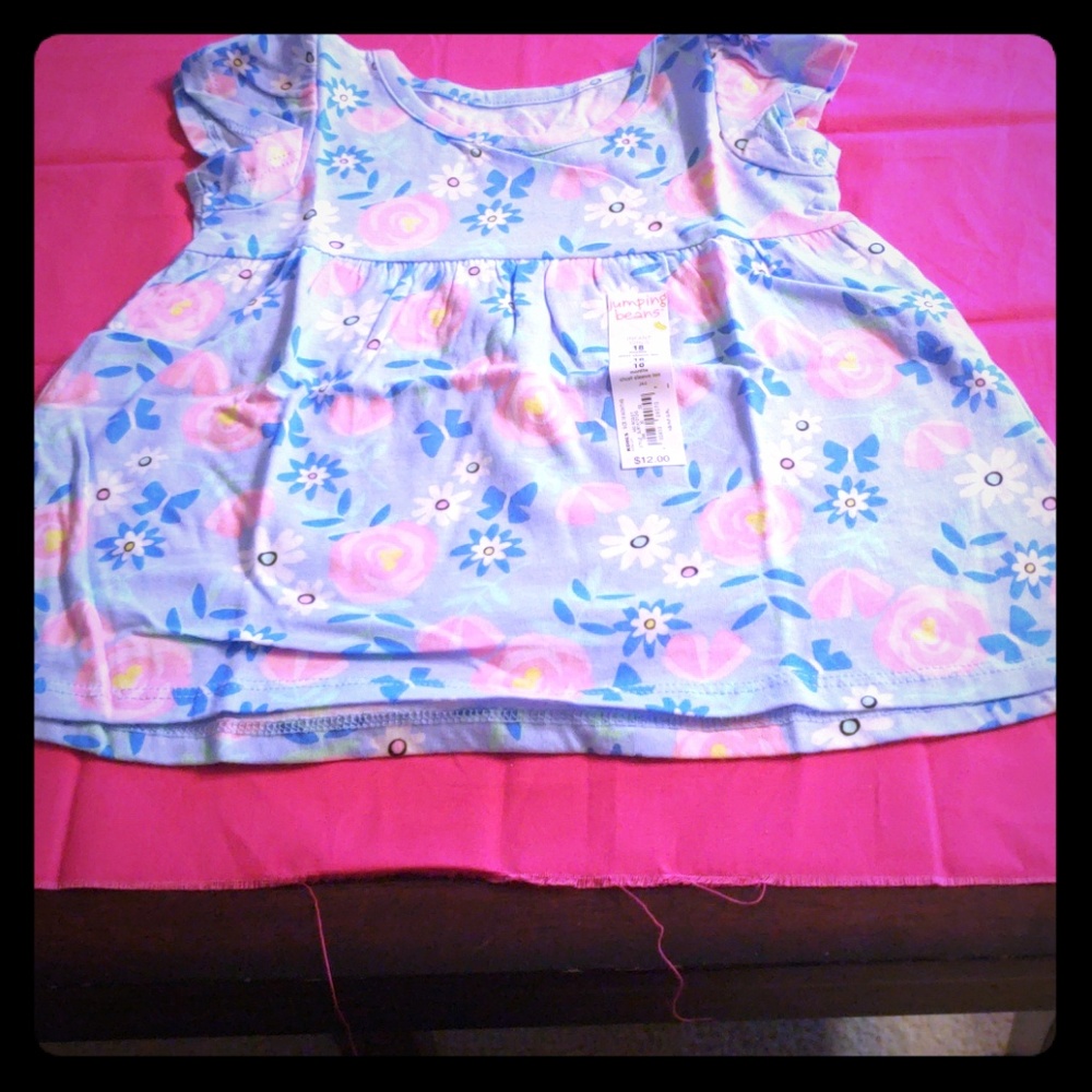 Flower tee
